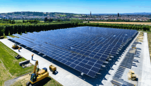 Grand Poitiers a récemment mis en service sa seconde centrale solaire, marquant une étape significative dans son engagement envers les énergies renouvelables. Située sur un ancien site de décharge, cette nouvelle installation permettra de produire une quantité substantielle d’électricité verte, […]