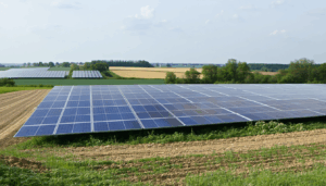 dans la première moitié de l'année, la région de la rhénanie-du-nord-westphalie (nrw) a enregistré une baisse significative des nouvelles installations de panneaux solaires par rapport à l'année précédente, suscitant des questionnements sur les tendances du marché des énergies renouvelables.