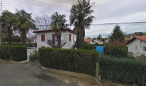 Eleki à Cambo-Les-Bains