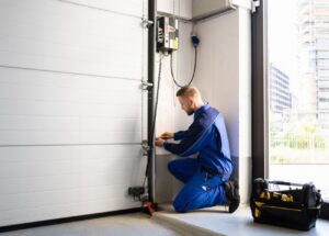 Vous souhaitez rentabiliser votre porte de garage tout en faisant un geste pour l'environnement ? Vous ne croirez pas à quel point une porte de garage solaire peut être une solution à la fois écologique et économique ! Imaginez pouvoir […]